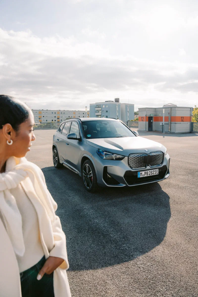 BMW iX1, X3, i4 – Bild 8